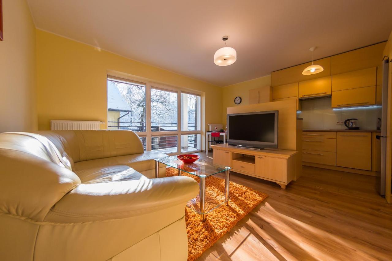 Komfortowy Apartament W Centrum Ustronia Exteriör bild