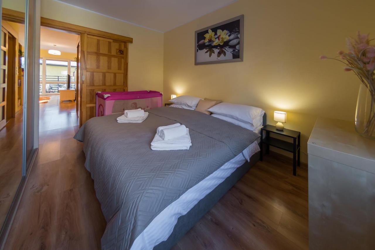 Komfortowy Apartament W Centrum Ustronia Exteriör bild