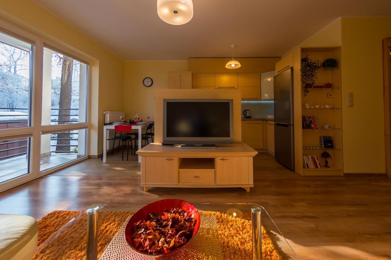 Komfortowy Apartament W Centrum Ustronia Exteriör bild
